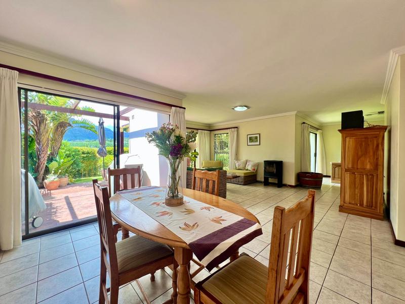 5 Bedroom Property for Sale in Beach Estate Western Cape